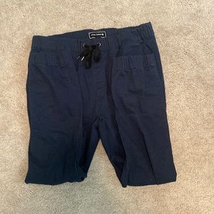 JOGGERS